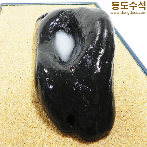 도형산수경