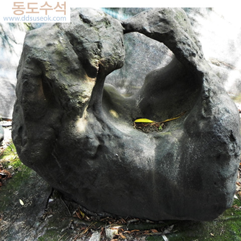 관통석