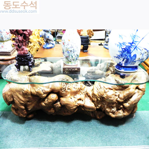 좌탁자