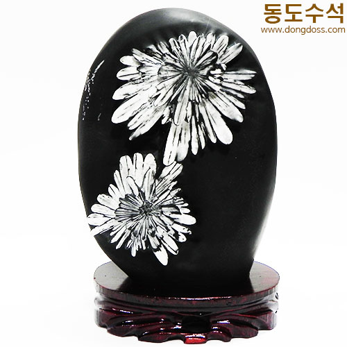 국화석