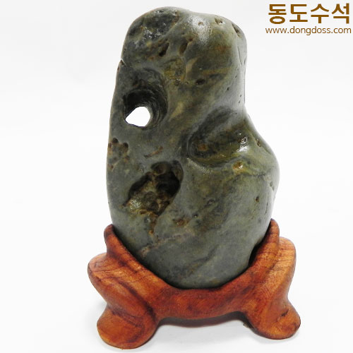 관통석