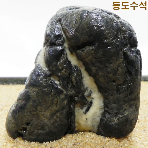 계곡폭포석