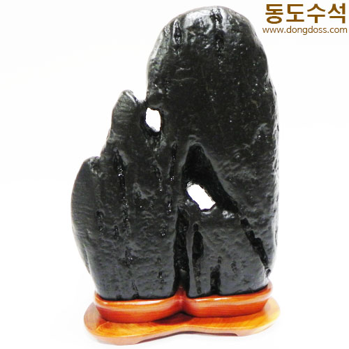관통변화석