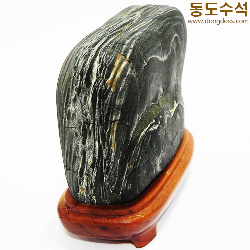 강물이흐르는산수풍경